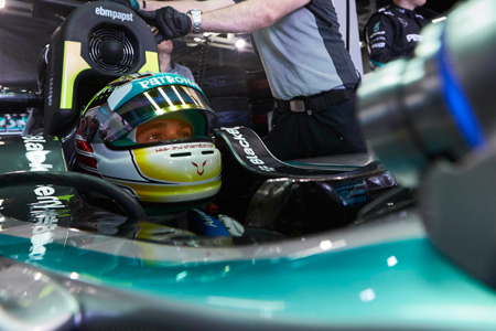 マクラーレン、ハミルトン復帰のうわさを否定