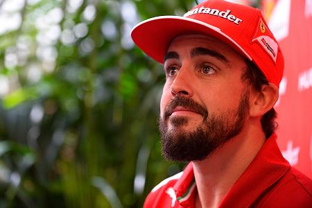 アロンソ、いまだに自分の去就を明らかにせず