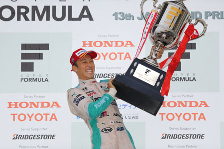 【スーパーフォーミュラ最終戦】中嶋一貴がポール・トゥ・ウィンで戴冠、トヨタ圧勝の年