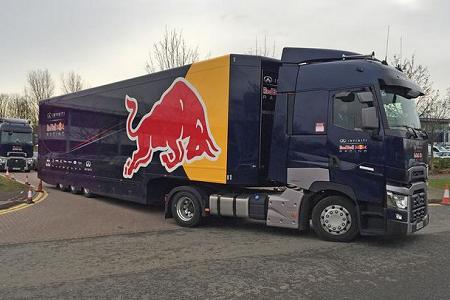 レッドブル、まだ新車のクラッシュテストを受けていなかった？