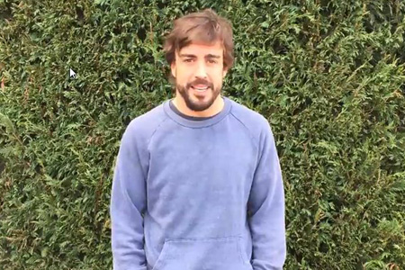 【動画】アロンソ、鳥がさえずる自宅の庭園で動画を投稿「僕は元気」／マクラーレン・ホンダ