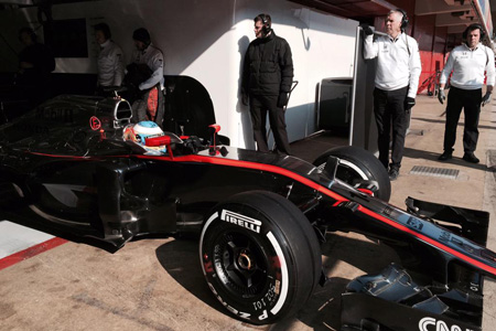 【マクラーレン・ホンダ】新井康久「着実に前進、調子はさらに上がる」／バルセロナ合同テスト1-2日目