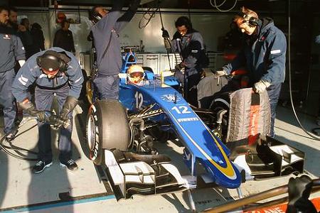 ザウバー、F1開幕直前に資産差し押さえの危機