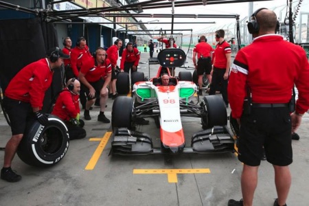 エクレストン、マノー・マルシャに機材輸送費請求へ