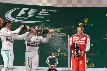 「厳しい戦いの上につかんだ勝利」メルセデスAMG／F1中国GP決勝