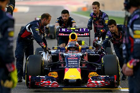 ばん回できる？ レッドブルとルノー