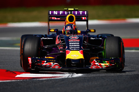 「リカルドのエンジンがついに4機目に」レッドブル／F1スペインGP1日目