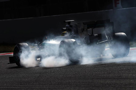 「2日で1,722キロを走り切る」メルセデスAMG／F1バルセロナ合同テスト2日目