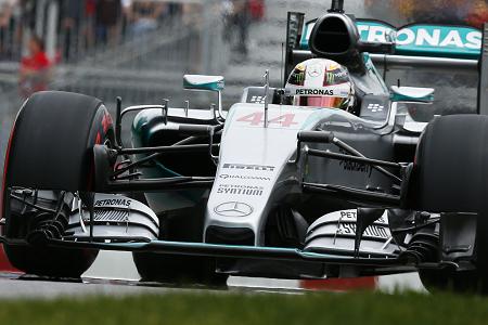 4チームがカナダでフレキシブルウイングを修正