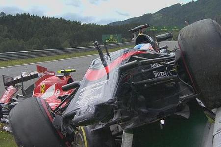 【マクラーレン・ホンダ】「1周目にライコネンとクラッシュ」フェルナンド・アロンソ／F1オーストリアGP決勝