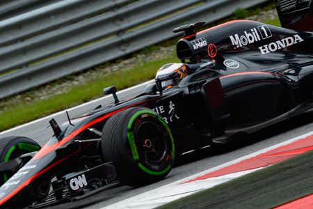 【マクラーレン・ホンダ】「トラブルなしに新パーツのデータ取り」F1レッドブルリンク合同テスト1日目