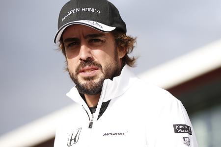フェルナンド・アロンソ、「テレビを消せ」発言の真意を語る
