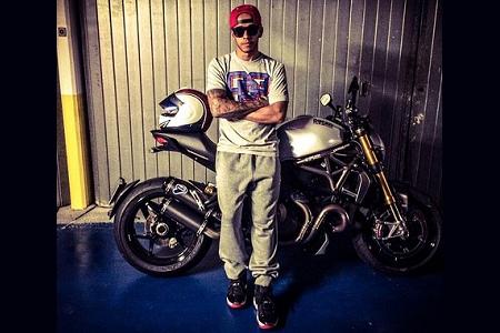 ハミルトン、MotoGPマシンでテストのチャンス？