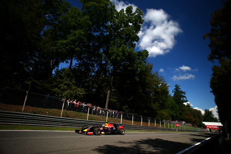 「今日の主役はエンジン交換に奮闘したメカたち」レッドブル／F1イタリアGP2日目