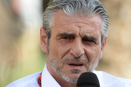 シューマッハを侮辱したつもりはないとフェラーリのボス