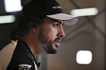 ミカ・ハッキネン、アロンソはもっと辛抱が必要「僕も初勝利まで7年待った」