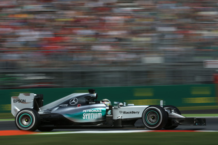 メルセデスAMGの新型エンジン、トラブルの原因が明らかに