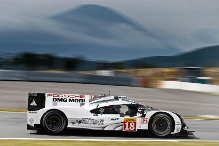 【動画】ポルシェ、WEC富士6時間初日の様子