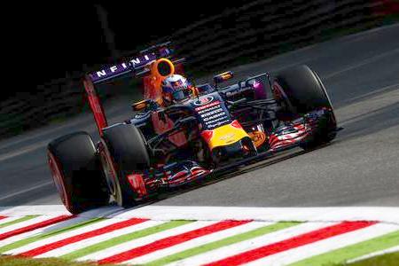 レッドブル、F1アメリカGPでルノーの新スペックエンジンを使うかどうかは未定