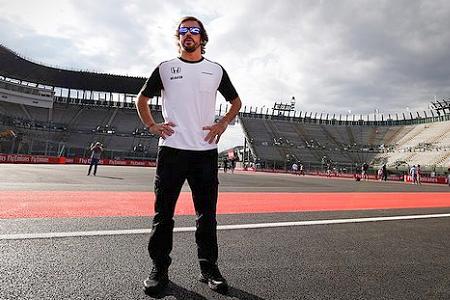【マクラーレン・ホンダ】「明日はレースペースに専念する」フェルナンド・アロンソ／F1メキシコGP1日目