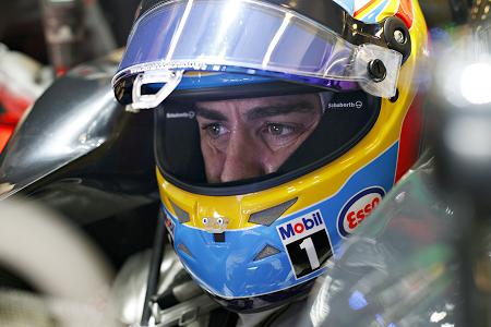 【マクラーレン・ホンダ】アロンソ「一番大事なときにパンクなんて！」／F1アブダビGP2日目