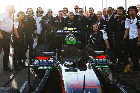 【マクラーレン・ホンダ】「アロンソがファステストラップでトップ3」／F1アブダビGP決勝