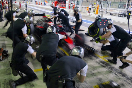 【マクラーレン・ホンダ】バトン「課題はスーパーソフト」／F1アブダビGP1日目