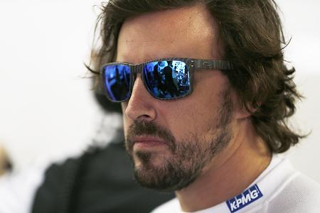 アロンソのルノー移籍はないとブリアトーレ