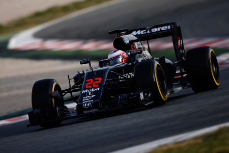 【バルセロナ合同テスト1】2/22（月）ジェンソン・バトン（マクラーレン・ホンダ）「トラブルなし。パワーは良かった」