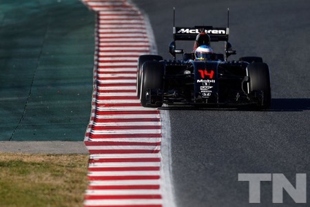 【画像・1日目午前タイム】アロンソ3番手 メルセデスはソフトタイヤでトップタイム／バルセロナテスト2回目