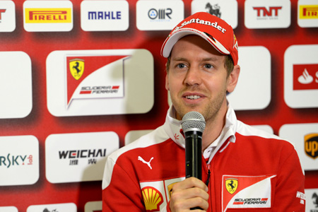 ドライバーは「しゃべり屋」に過ぎないとF1ボス