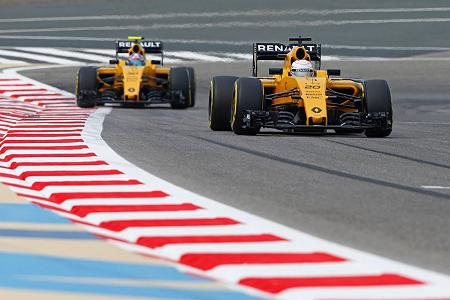 ルノー「まだオーストラリアGPのレベルに達していない」／バーレーンGP1日目