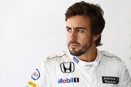 「アロンソは厳しい試練を迎えている」とハミルトン