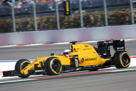 ルノー「待望の今季初ポイント獲得」／F1ロシアGP決勝