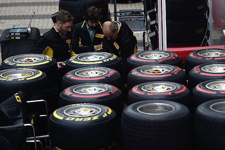ピレリ、次戦スペインGPの各チームタイヤ選択を発表　フェラーリはソフト最多