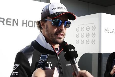 アロンソ「1周目の事故多発に関してドライバー同士での話し合いが必要」