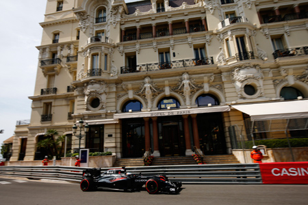 【マクラーレン・ホンダ】「グリップが予想外に低レベル」エリック・ブーリエ／F1モナコGP1日目