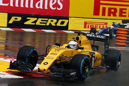 ルノー「最悪の結果！2台ともリタイア」／モナコGP決勝