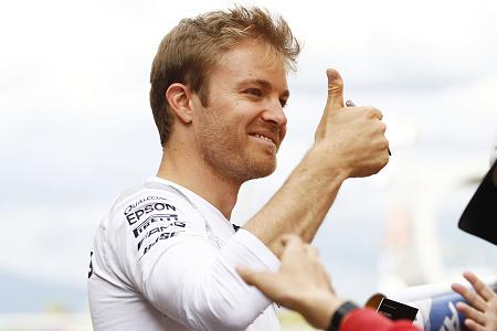 メルセデスAMG 契約交渉を控えたロズベルグをけん制？