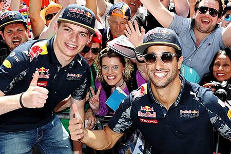 レッドブル「2018年までリカルドとフェルスタッペンで行く」