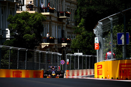 トロロッソ「攻略が難しいサーキットだ」／F1ヨーロッパGP1日目