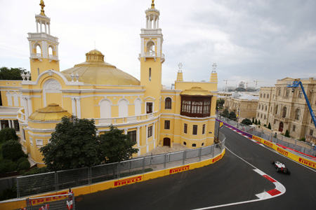 ハース「新コース初日から健闘」／F1ヨーロッパGP1日目