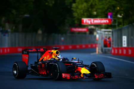 レッドブル「最前列からスタートして7位とは・・・」／F1ヨーロッパGP決勝