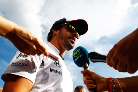 アロンソ、相次ぐルール変更に「さじを投げた」