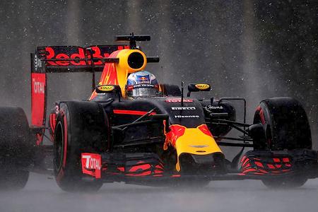 レッドブル「予選が雨になれば面白くなりそう」／オーストリアGP1日目