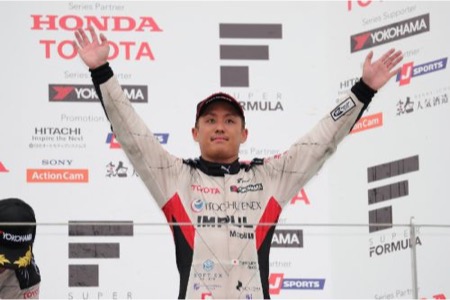 デビュー3戦目の関口雄飛「ロッテラーと激しい勝負、ブレーキングでは絶対に引かなかった」