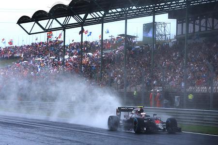 【マクラーレン・ホンダ】「2台Q3進出は進歩の証明」エリック・ブーリエ