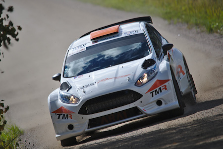 トヨタ、勝田・新井フィンランドラリー第5戦で完走