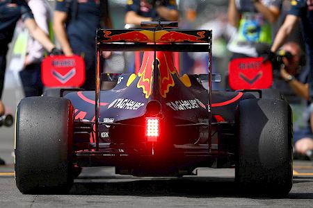 レッドブル「違法なエアロパーツは使っていない」