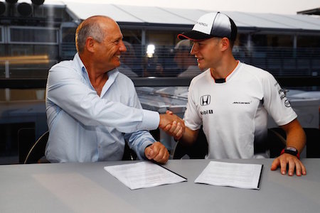 【マクラーレン・ホンダ】ストフェル・バンドーン「今日サインする時は特別な気持ちになった」